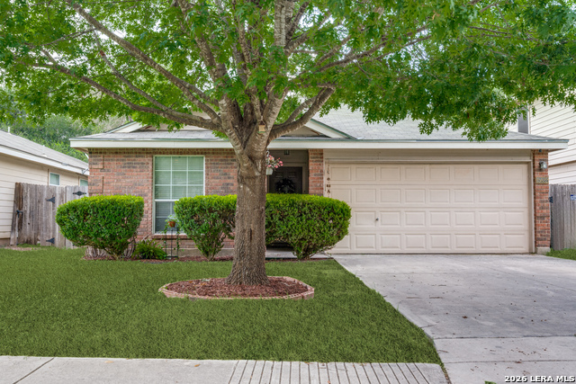 15822 Manes Grv Property Photo 4