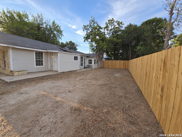 772 4th St Property Photo 5