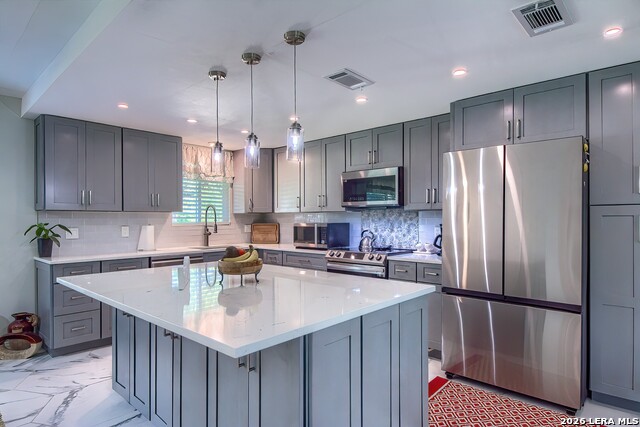 17203 Happy Hollow Property Photo 1