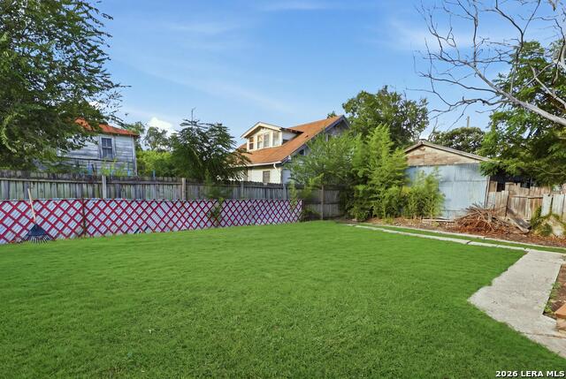 904 Hays Property Photo 19