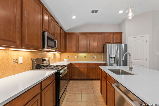 25043 Elwell Point Property Photo 3