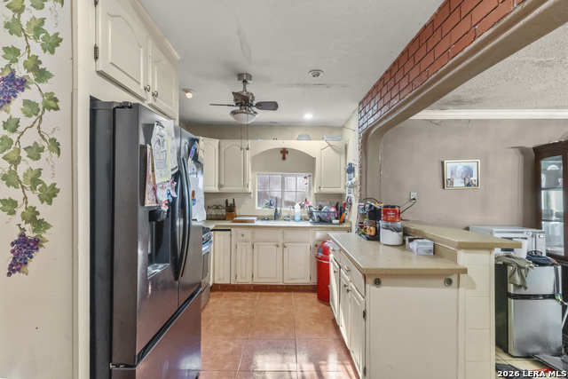 147 Gazel Property Photo 11