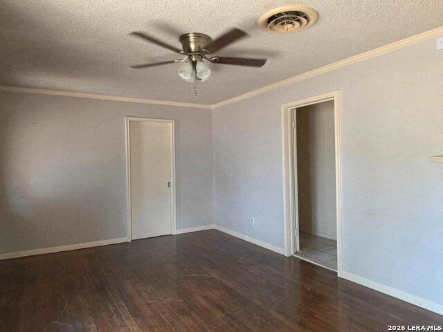 807 Frio Property Photo 4