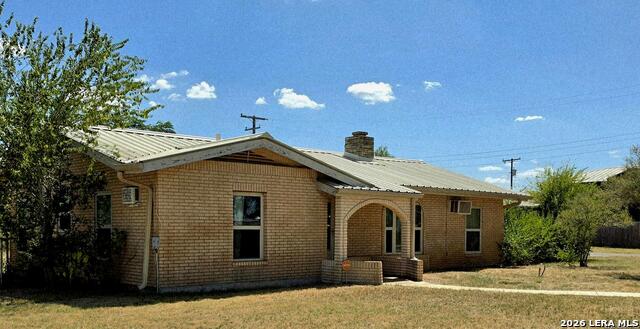 807 Frio Property Photo 8