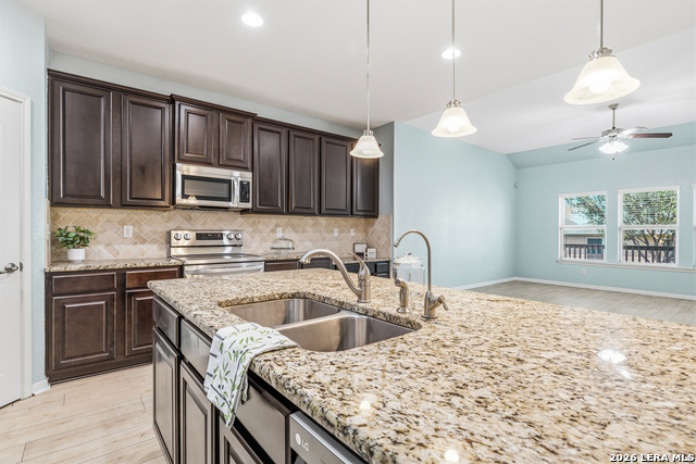 5473 Cypress Pt Property Photo 7