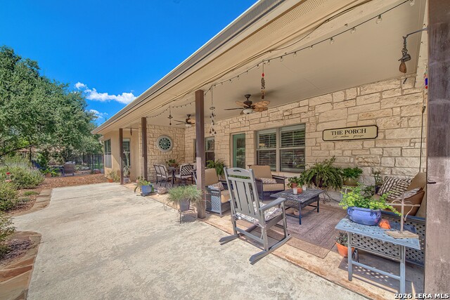110 Comal Run Property Photo 32