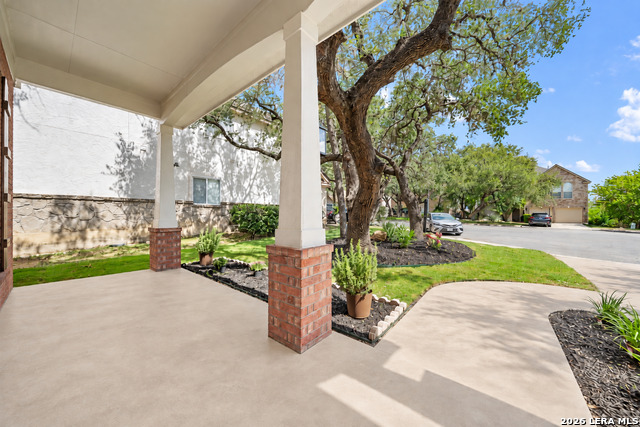 1110 Walkers Way Property Photo 5