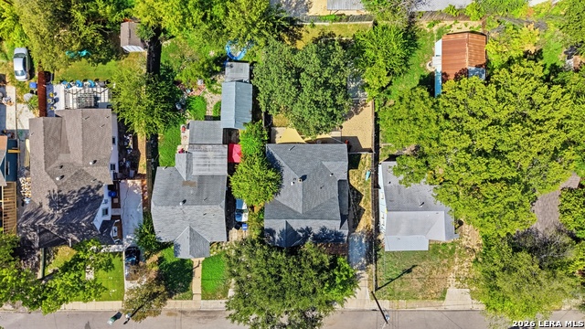 619 W Lullwood Ave Property Photo 41