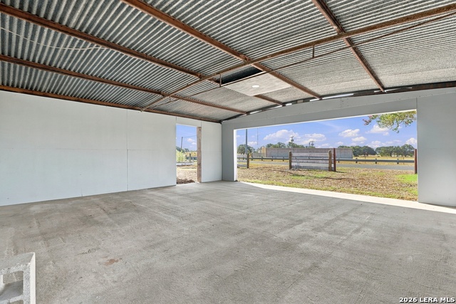 25840 Mathis Rd Property Photo 5