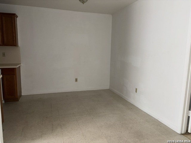 1705 S Washington Property Photo 4