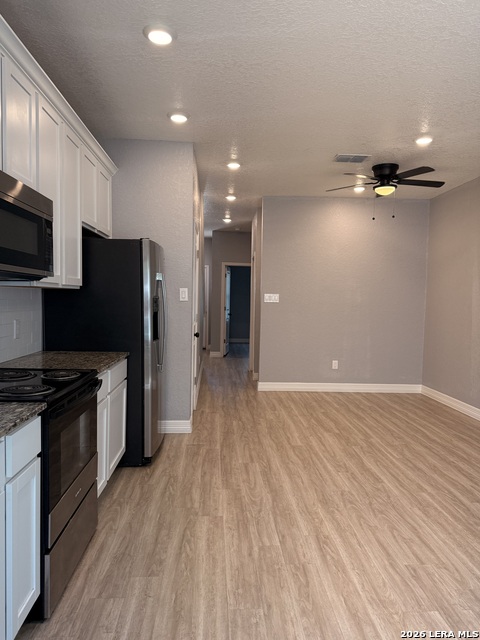 1402 Afton Street Property Photo 4