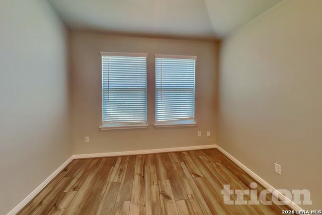 13685 Paxton Property Photo 4