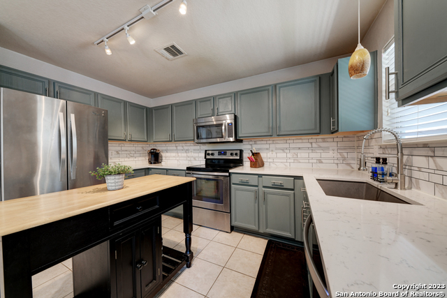 2377 Carson Loop Property Photo 11