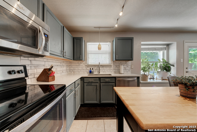 2377 Carson Loop Property Photo 12