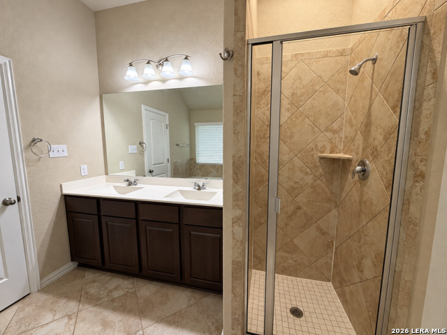 27915 Lokaya Fls Property Photo 22