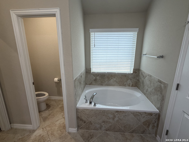 27915 Lokaya Fls Property Photo 24