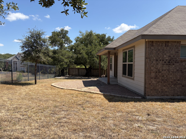 27915 Lokaya Fls Property Photo 28