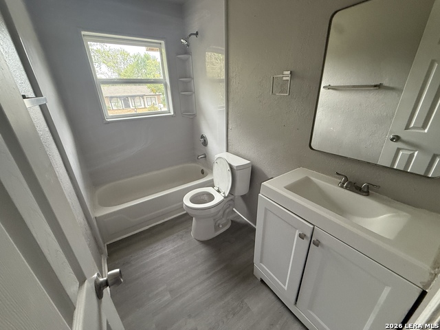 303 Avenue D Property Photo 23