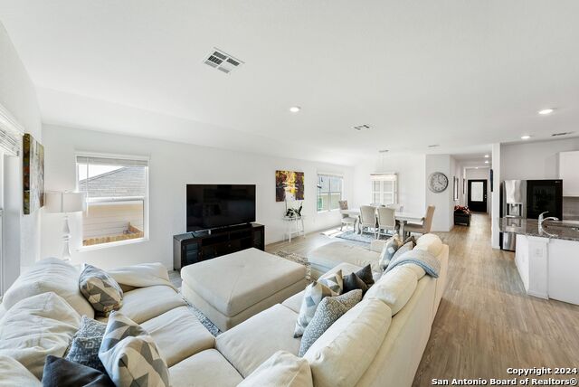 12920 Thyme Way Property Photo 13