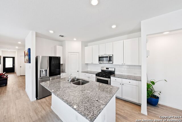 12920 Thyme Way Property Photo 15