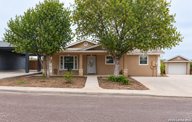 188 Falcon Property Photo 1