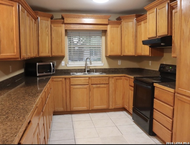 188 Falcon Property Photo 7
