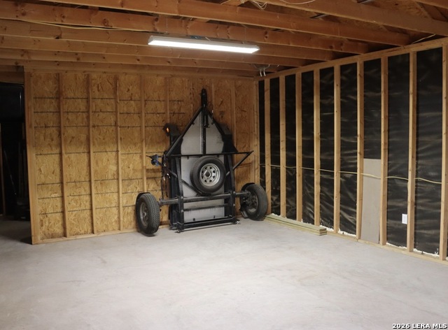 188 Falcon Property Photo 32