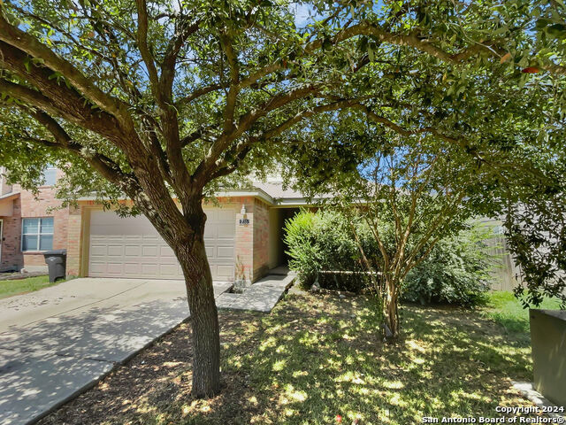 735 Cormorant Property Photo 2