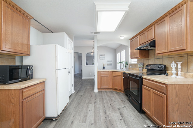 735 Cormorant Property Photo 24