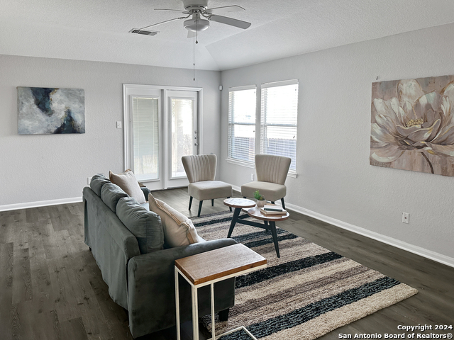 735 Cormorant Property Photo 42