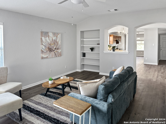 735 Cormorant Property Photo 45