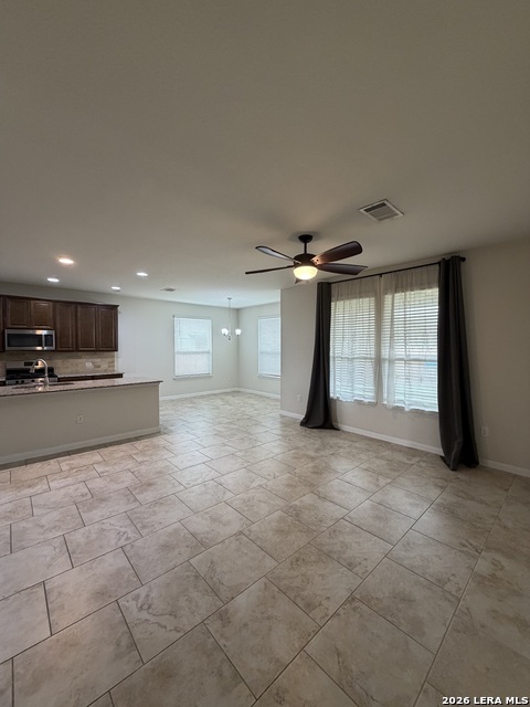 365 Orion Dr Property Photo 5