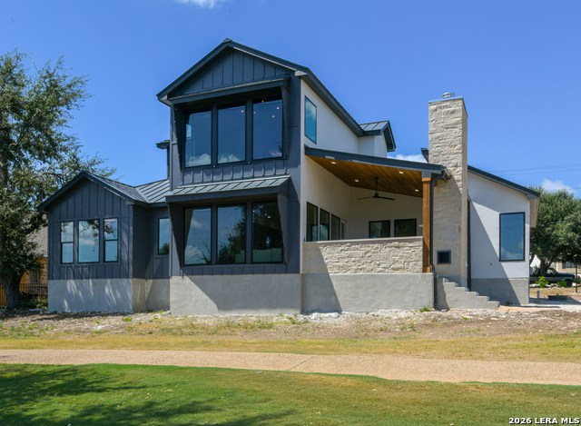239 S Junius Peak Property Photo 1