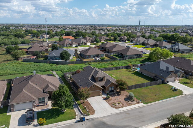 1635 Sun Bay Dr Property Photo 2