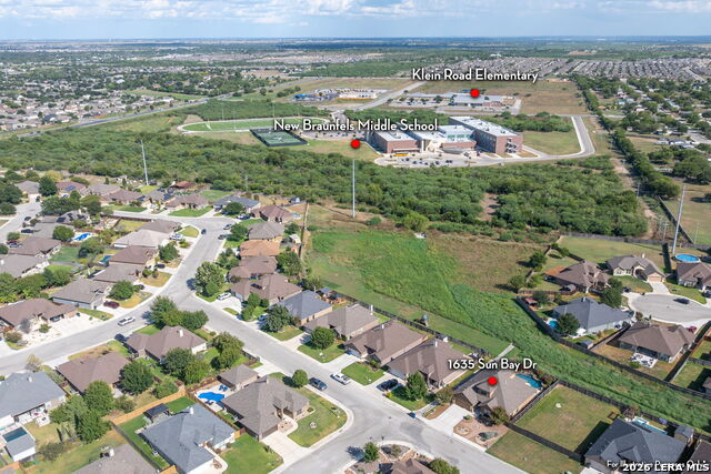 1635 Sun Bay Dr Property Photo 36