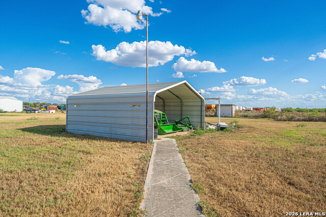 10116 Fm-1346 Property Photo 5