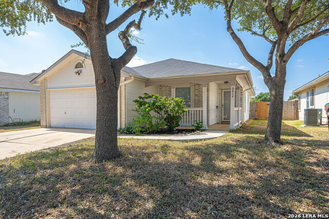 8414 Whitebrush Property Photo 2