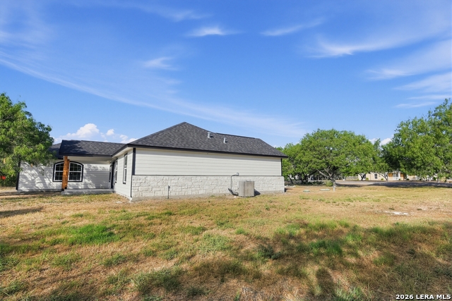 5769 Grand Lake Cir Property Photo 7