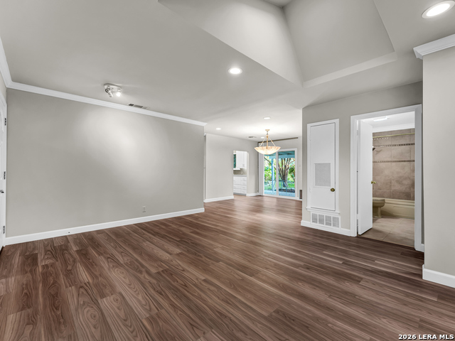 114 Parkview Drive Property Photo 6