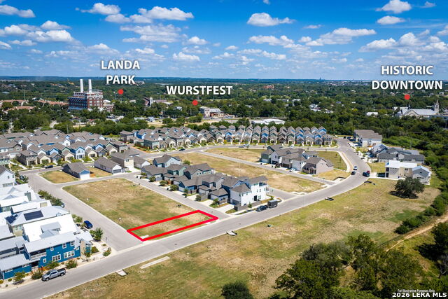 610 Crossvine Property Photo 3