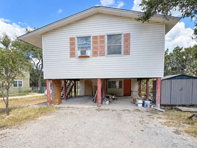 1435 Hillcrest Forest Property Photo 2