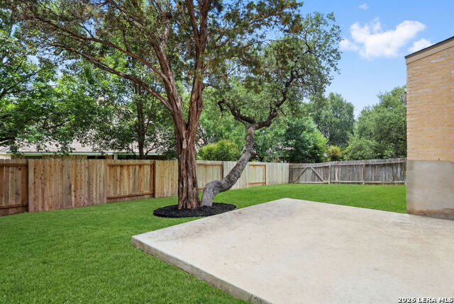 18711 Millhollow Property Photo 35