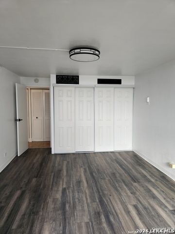 7039 San Pedro Ave Property Photo 3