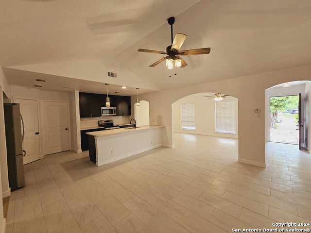 6700 Yellow Rose St Property Photo 11