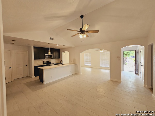 6700 Yellow Rose St Property Photo 22