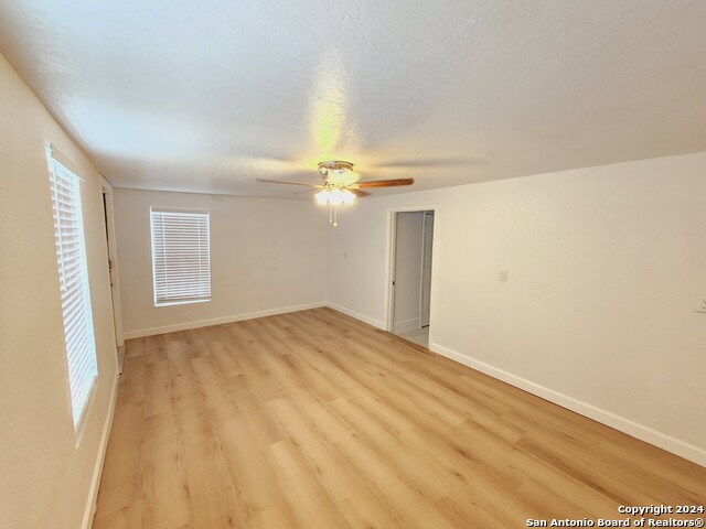 6700 Yellow Rose St Property Photo 35