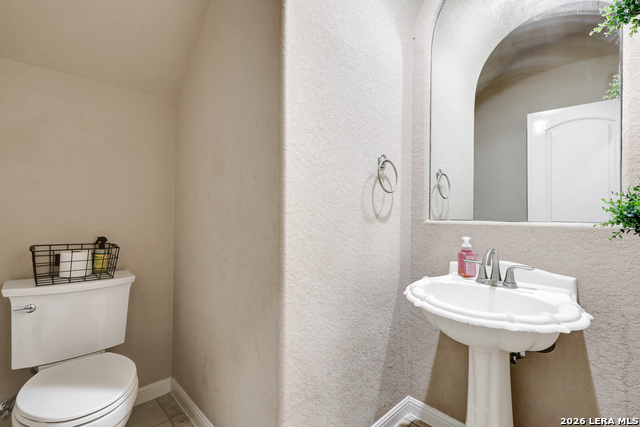 26931 Rustic Brk Property Photo 14