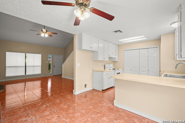 8726 Timber Range Property Photo 12
