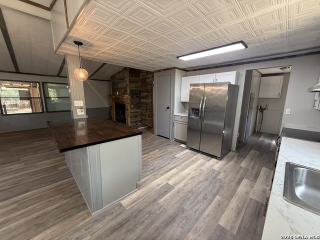 245 Bandera Property Photo 5