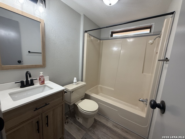 245 Bandera Property Photo 12